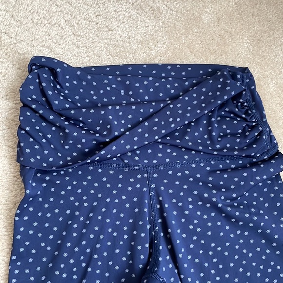 Nike Dot Ankle Leggings - Picture 4 of 5